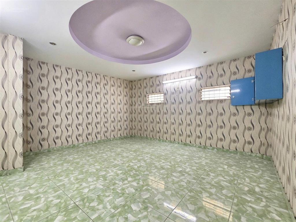 Mặt tiền xuân hồng sát trường chinh & ngã tư bảy hiền  69m2  3 tầng  giá 6.x tỷ