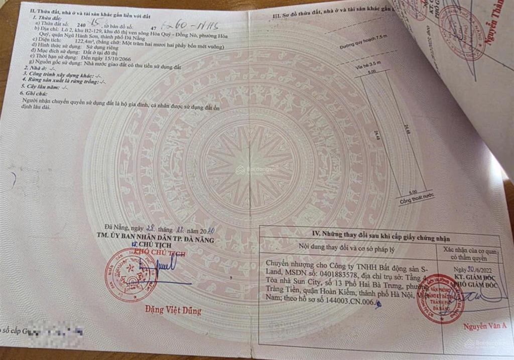 Lãi suất tăng cao cc bán gấp lô đẹp đường đức tín vuông vức kề góc ngay 2 tòa căn hộ của sun group