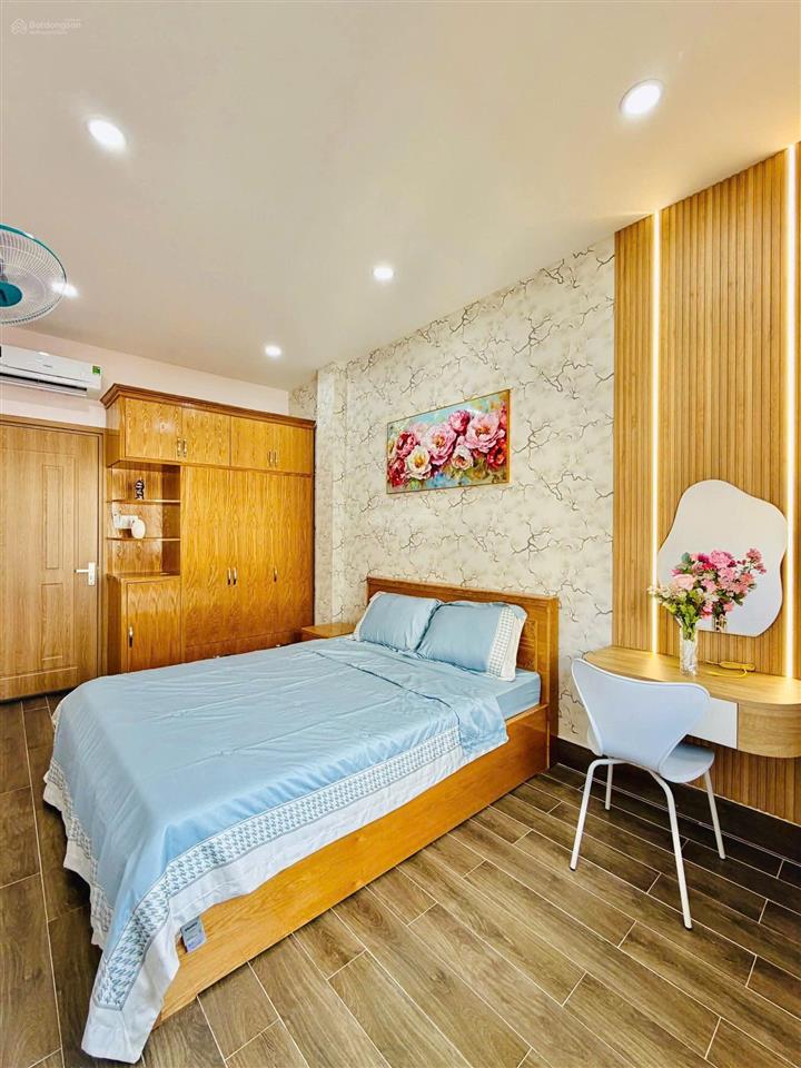 Xuất cảnh bán nhà hxh nguyễn văn luông, ngang 6 x 10, 3 tầng btct, 3pn 3wc, kế chợ hô trọng quý