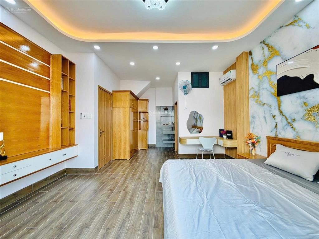 Xuất cảnh bán nhà hxh nguyễn văn luông, ngang 6 x 10, 3 tầng btct, 3pn 3wc, kế chợ hô trọng quý