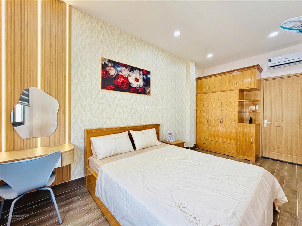 Xuất cảnh bán nhà hxh nguyễn văn luông, ngang 6 x 10, 3 tầng btct, 3pn 3wc, kế chợ hô trọng quý