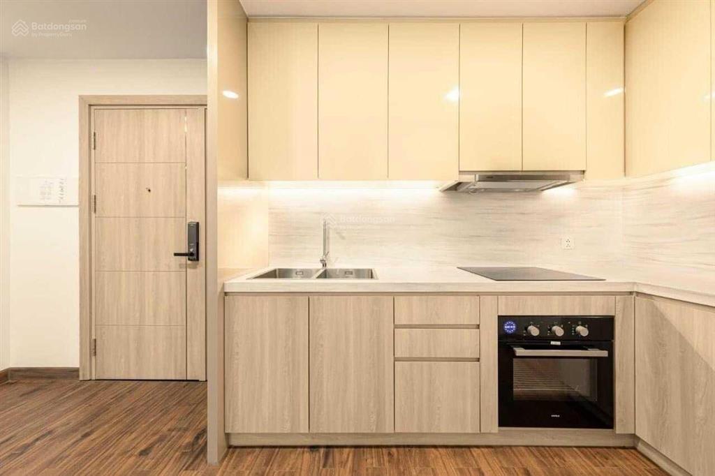 Cho thuê căn hộ chung cư masteri west heights 2pn. vào luôn giá 13tr/ tháng. l/h 0983 921 ***