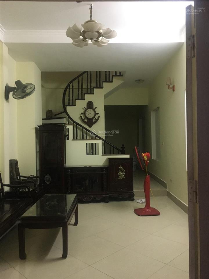 Cho thuê nhà 4 tầng trong ngõ triều khúc