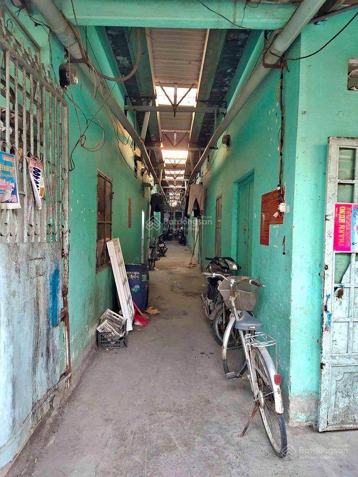 Chủ kẹt tiền cần bán gấp dãy trọ 9 phòng dt 238m2 , giá 1 tỷ 350tr , nằm ngay xã tân phú trung .