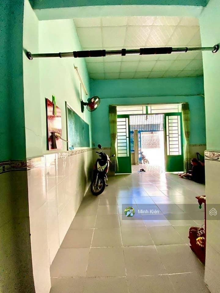 Chủ cần bán gấp căn nhà ở đường đặng văn trước xã an tịnhtrảng bàng , dt 126m2 , sổ hồng riêng .
