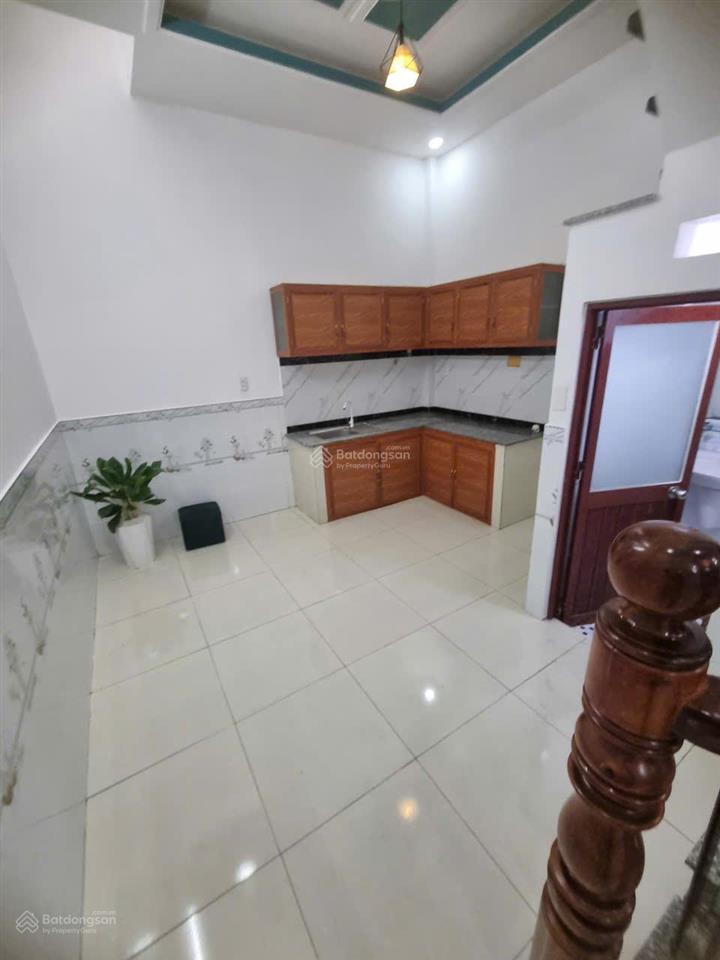 Bán nhà chính chủ gần chợ mỹ hạnh nam 43m2 2pn, 2wc 680tr còn thương lượng