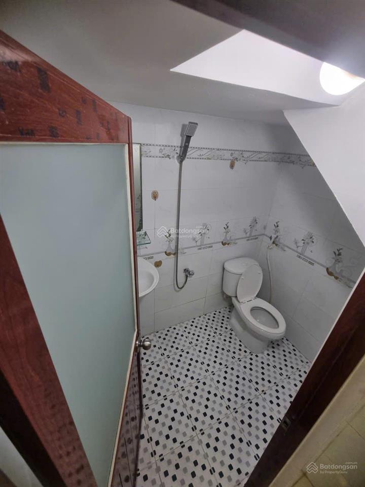 Bán nhà chính chủ gần chợ mỹ hạnh nam 43m2 2pn, 2wc 680tr còn thương lượng