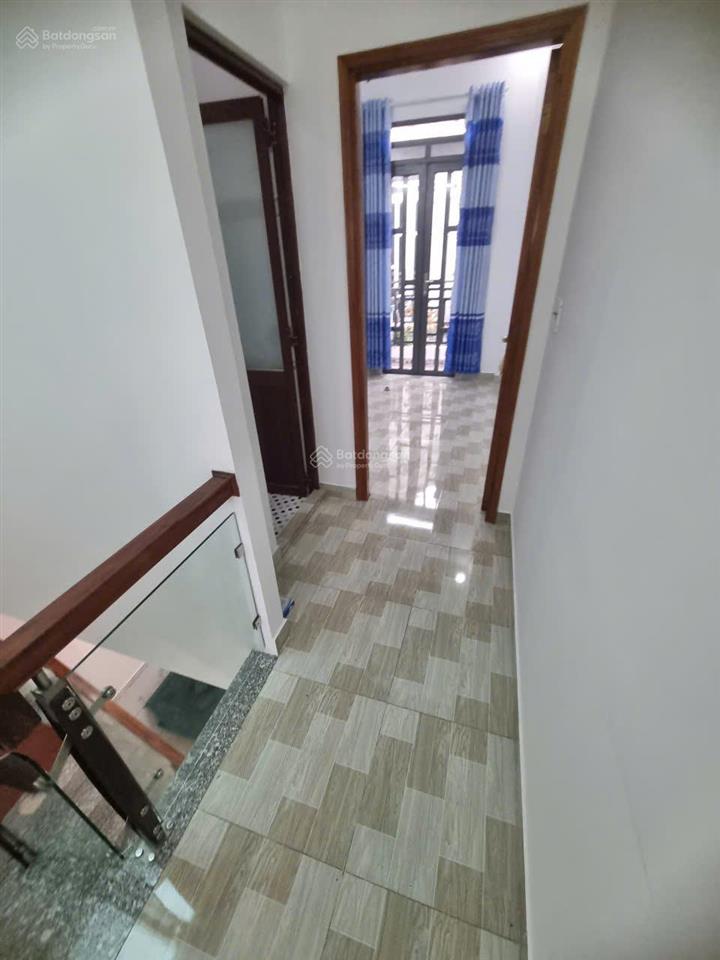 Bán nhà chính chủ gần chợ mỹ hạnh nam 43m2 2pn, 2wc 680tr còn thương lượng