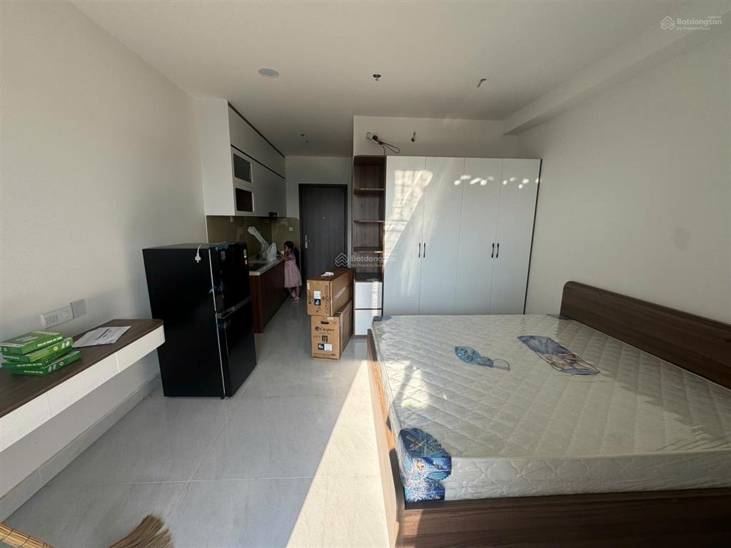 Chủ nhà chuyển nhượng gấp căn hộ officetel 33m² full nội thất. sẵn hợp đồng thuê chỉ với 2ty6