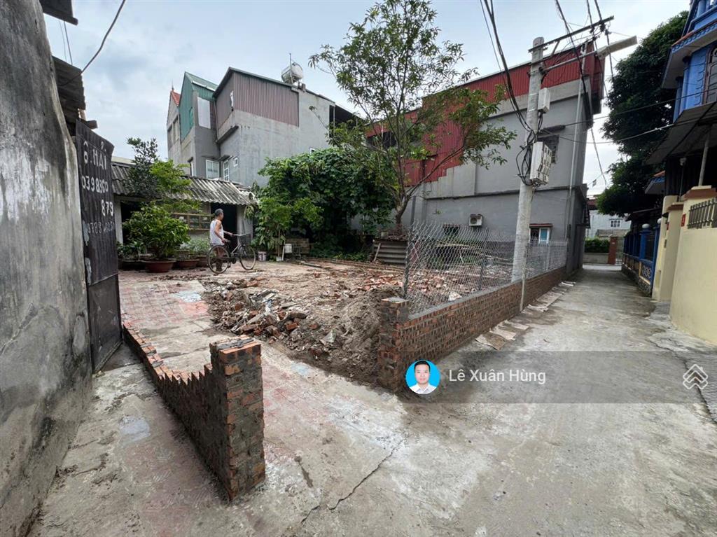 Bán nhanh 100m2 đất kiêu kỵ, gia lâm giá chỉ 63tr/m2 cách 20m ra trục chính ô tô tránh