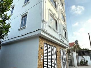 Khách tìm mua ở tài chính hơn 3 tỷ không nên bỏ qua căn nhà biên giang này. 32m2x4t, 4 ngủ. sát ql6
