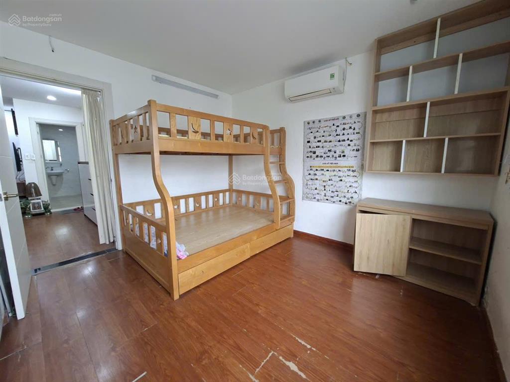 Gấp..! bán chung cư 82m2  6,5 tỷ  nguyễn chánh  mạc thái tổ 2 ngủ 2 wc.