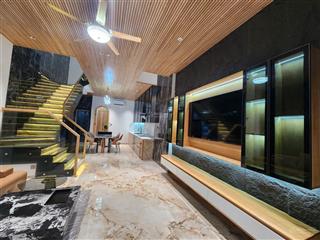 Nhà đẹp full nội thất  gần biển liên chiểu  chỉ xách vali vào ở