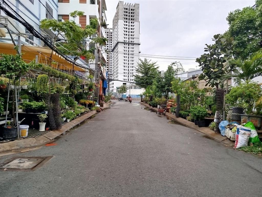 Cho thuê đất mặt tiền đường tên lửa, quận bình tân (nay thuộc p. an lạc), tphcm. diện tích 8x14.7m