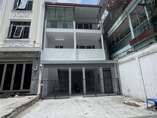 Cho thuê nhà mặt phố 68, nguyễn khoái, 55 triệu, 70m2, 3 tầng, 3wc, mặt tiền 8m