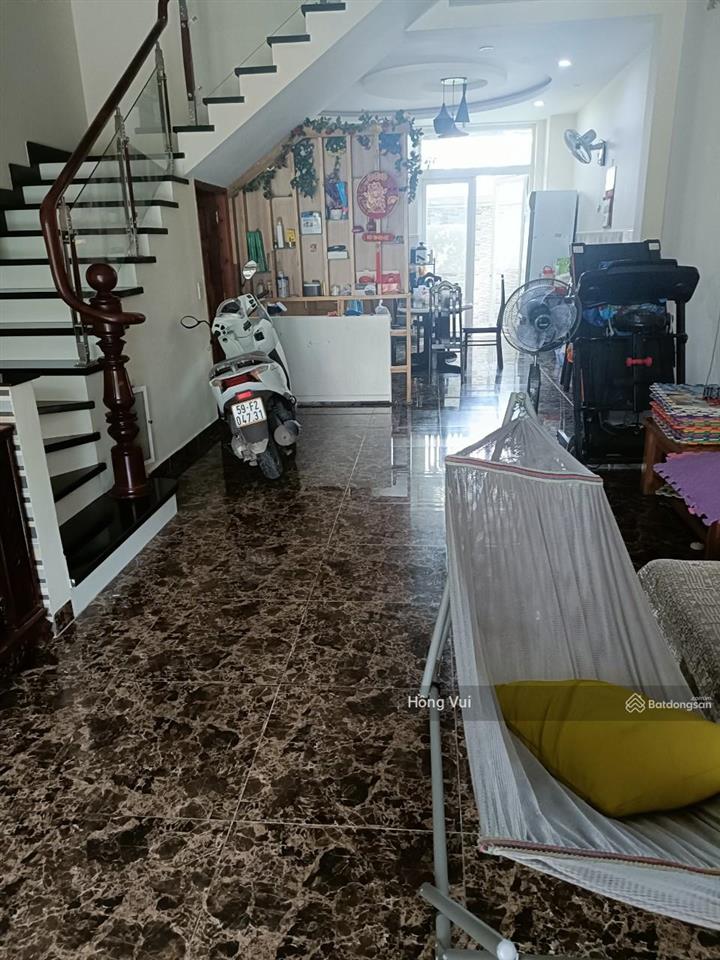 Bán biệt thự 4pn, 5wc tại khu dân cư ninh giang, cát lái, q2, 232m2 chỉ với 8,8 tỷ