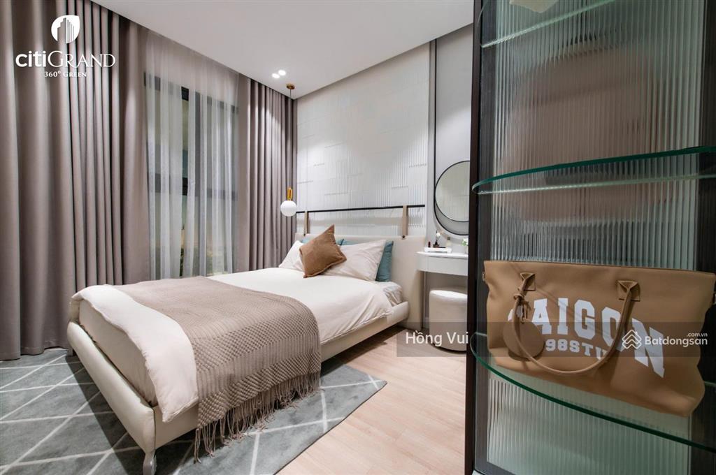 Chính chủ cần bán nhanh citigrand căn 2pn2wc giá 3.1 tỷ, view thành phố.  0938 821 ***