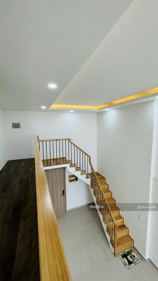 Chính chủ cần bán nhanh duplex 3 phòng ngủ view đông nam giá 3,55 tỷ