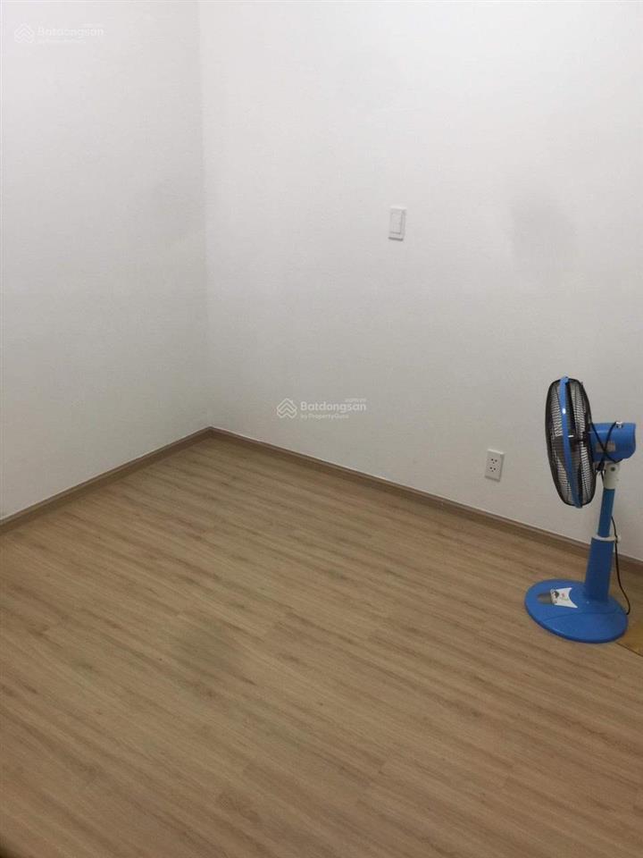 Cho thuê căn góc citisoho 2 phòng ngủ, 2wc giá 6.5tr. 0938 821 ***