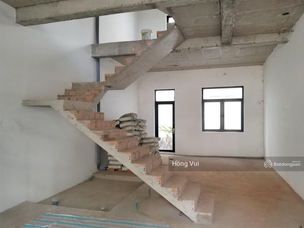 Chính chủ cần bán nhanh nhà phố 5.2x16 giá 8.2 tỷ, gồm trệt 2 lầu, sổ sẵn