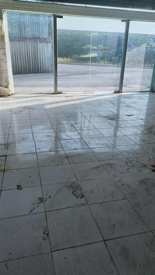 Cho thuê kho xưởng 300m2 giá 13 triệu,tại ấp 4 quách điêu vào đường xe tải 5 tấn.