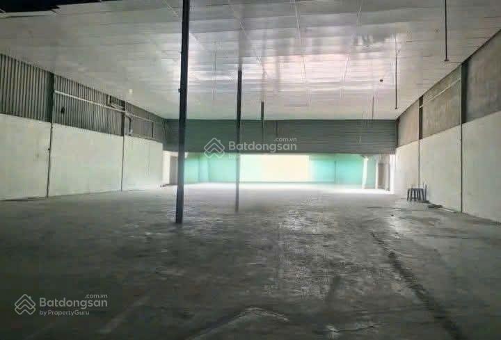 Cho thuê kho xưởng 550m2 giá 27 triệu đồng 1 tháng, tại vĩnh lộc a đường xe tải 10 tấn.