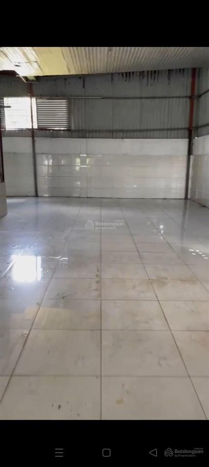 Cho thuê kho xưởng 550m2 giá 27 triệu đồng 1 tháng, tại vĩnh lộc a đường xe tải 10 tấn.