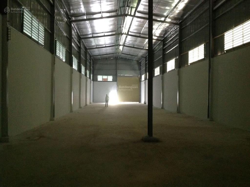 Cho thuê kho xưởng 600m2 giá 35 triệu đồng 1 tháng, xã vĩnh lộc bc tphcm đường xe container.