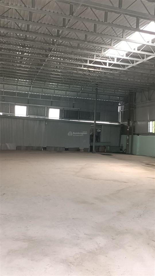Cho thuê kho xưởng 240m2 giá 12 triệu đồng 1 tháng, vĩnh lộc a đường xe tải lớn