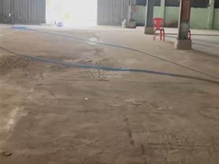 Cho thuê kho xưởng 1100m2 giá thuê 50 triệu đồng 1 tháng, đường xe tải 5, 7 tấn, tại vla, bc.