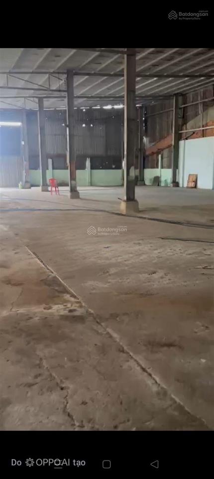 Cho thuê kho xưởng 1100m2 giá thuê 50 triệu đồng 1 tháng, đường xe tải 5, 7 tấn, tại vla, bc.
