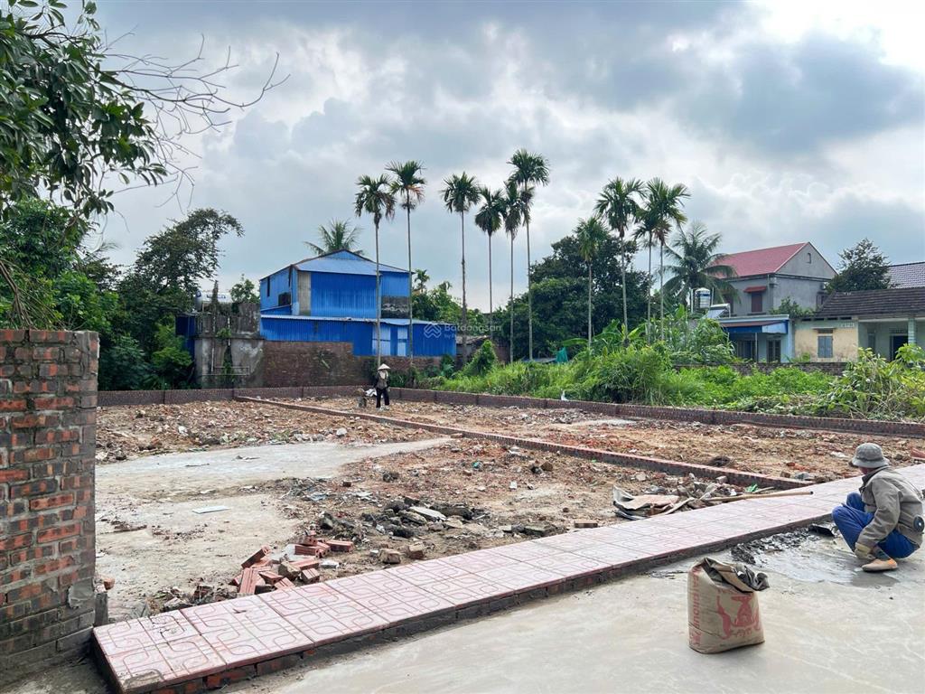 Bán lô đất đẹp 190m2 (mặt tiền 7m) thôn minh tiến, đồng cẩm. ngay gần kđt mới 44ha. chỉ 8tr/m2