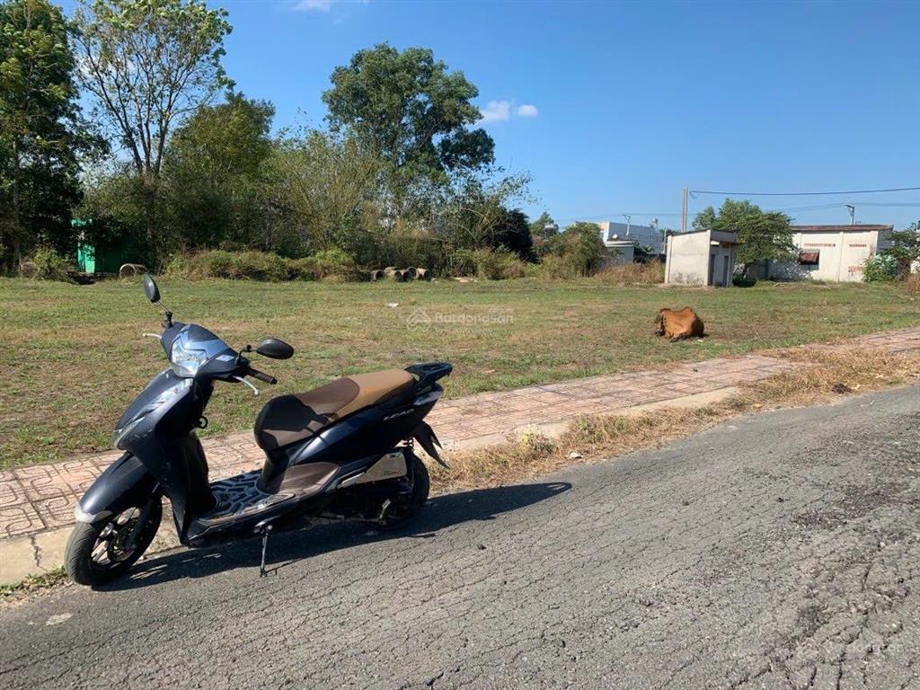 Giảm 200tr chính chủ cần bán nhanh lô đất đẹp ngang 5,5m dài 22m