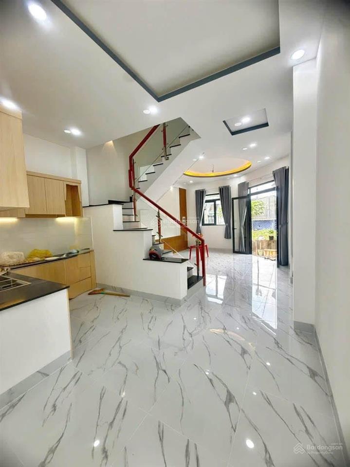 Bán nhà 1 trệt 3 lầu gần homyland 2 nguyễn duy trinh q2