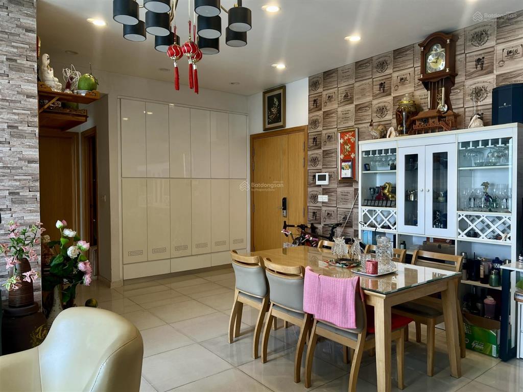 Cần chuyển nhượng căn hộ sarimi sala căn 2 phòng ngủ diện tích 88m2 giá tốt chỉ 17.5 tỷ