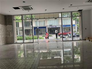 Cho thuê shophouse sala kết cấu 1 trệt, 2 lầu tổng diện tích 270m2 giá tốt chỉ 95 triệu/tháng