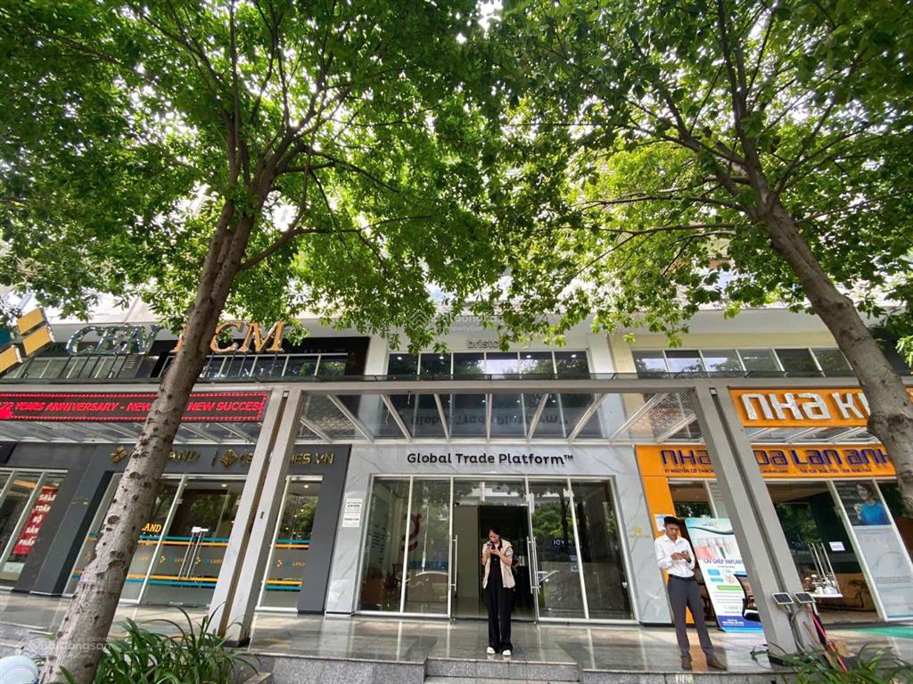 Giá bán tốt shophouse trục chính nguyễn cơ thạch sala diện tích 7x24m, 1 hầm, 4 lầu với 700m2