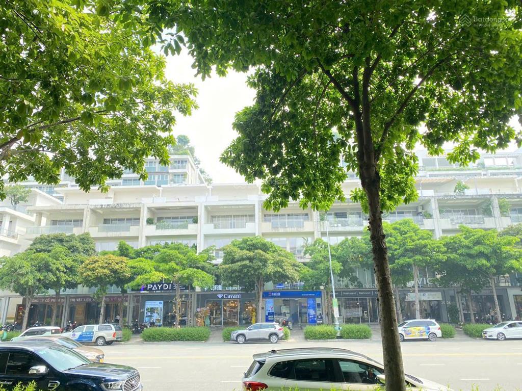 Giá bán tốt shophouse trục chính nguyễn cơ thạch sala diện tích 7x24m, 1 hầm, 4 lầu với 700m2