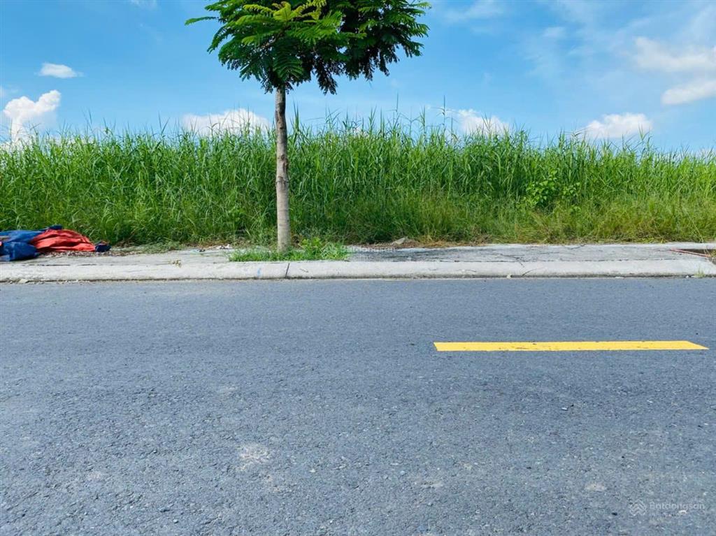 Bán nền hiep phuoc premia 80m2 giá nội bộ 1,75 tỷ
