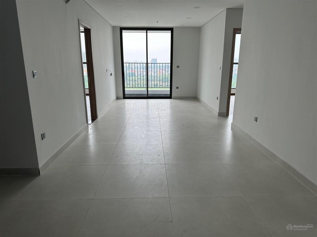 Sổ đỏ giao dịch ngay căn 96m2 tòa k1 dự án khai sơn city, 8.2 tỷ bao thuế phí  0981 649 ***
