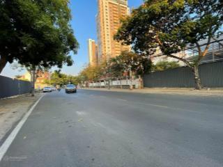 Tài sản mới. mặt tiền thái ly, thảo điền, quận 2. dt 8 x 28m (205m2). 4 tầng. 75 tr/th. giá 37 tỷ