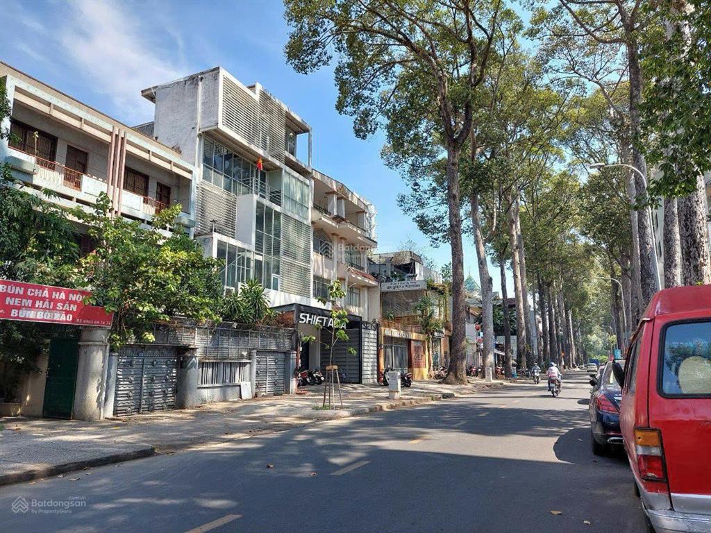 Siêu vị trí. mặt tiền nguyễn đình chiểu, p.6, q.3. dt 21 x 33.5m (677m2). xd hầm + 7t. 360 tỷ