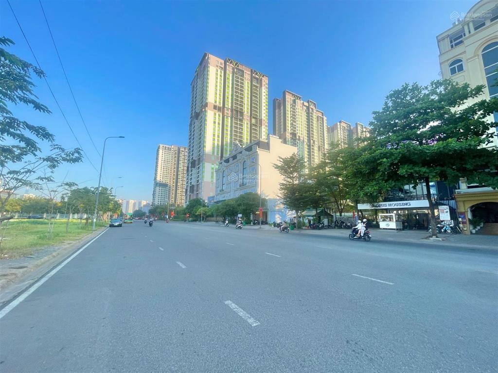 Ngộp bank hạ giá 110 tỷ có 3315m2 full tc ngang 76m mặt tiền kênh tân hóa, tân phú. giá 75 tr/m2
