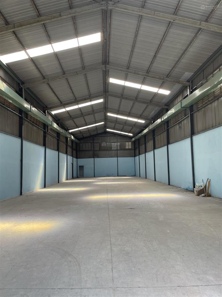 450m trống suốt trần cao văn phòng sẵn 3 pha kd đa ngành