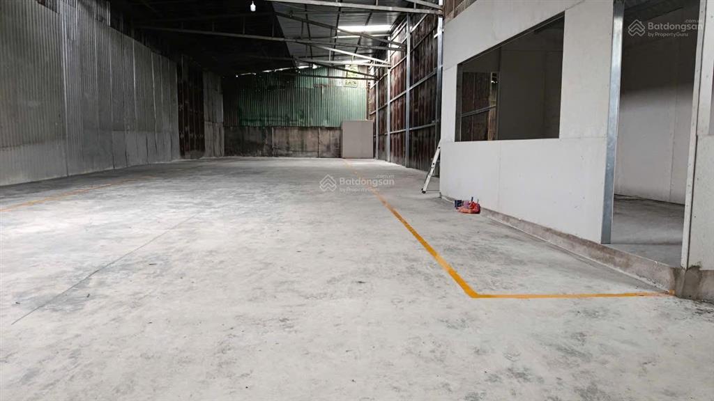 Kho xưởng 272m2 ngay hiệp bình điện 3 pha kd đa ngành tải lớn ra vào