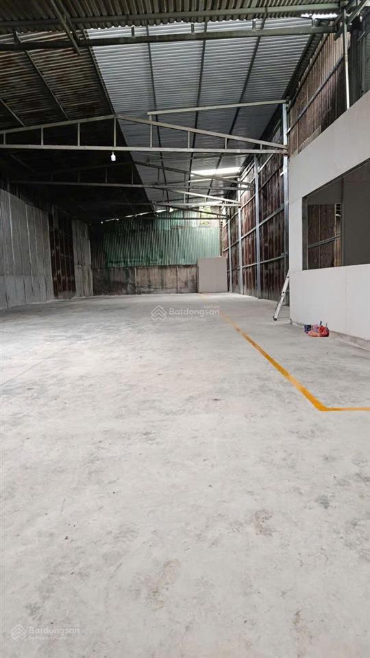 Kho xưởng 272m2 ngay hiệp bình điện 3 pha kd đa ngành tải lớn ra vào