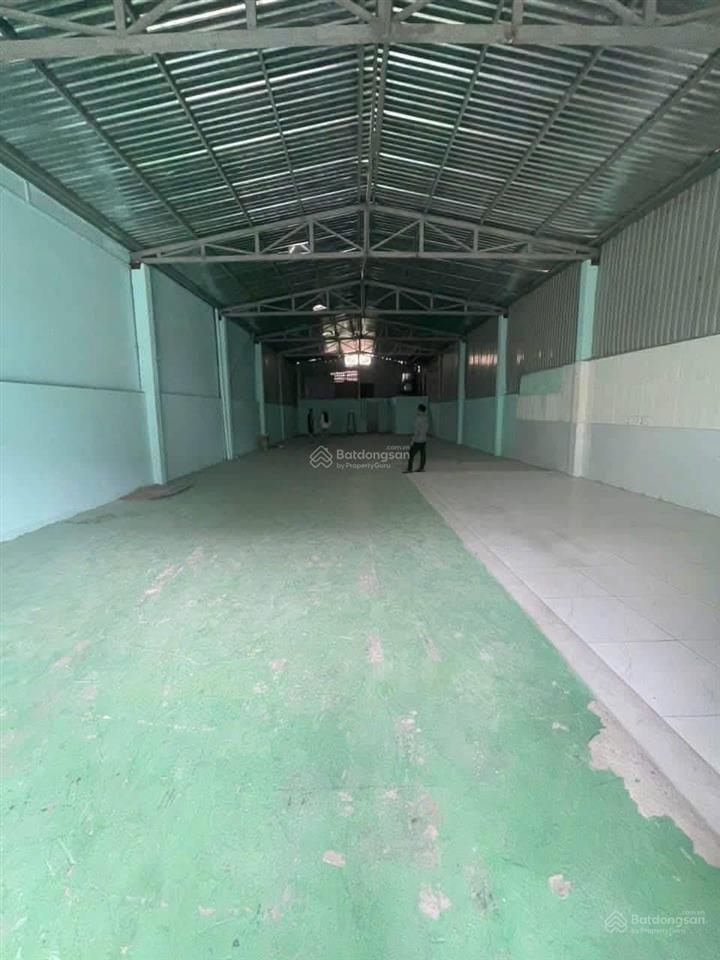 600m kho trần cao 7m xe cont đậu cửa ngay phạm văn đồng tô ngọc vân