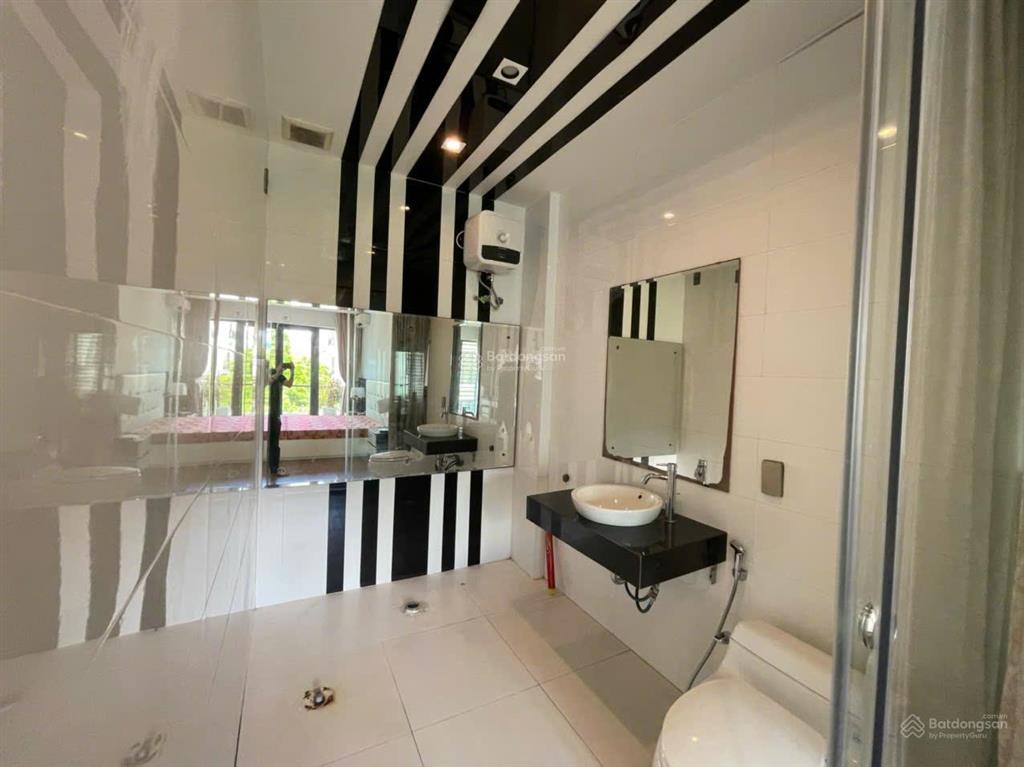 Chính chủ cần bán nhà 04 tầng mặt đường tô vũ (tuyến chính), hải an, hải phòng.