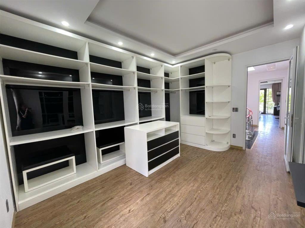 Chính chủ cần bán nhà 04 tầng mặt đường tô vũ (tuyến chính), hải an, hải phòng.