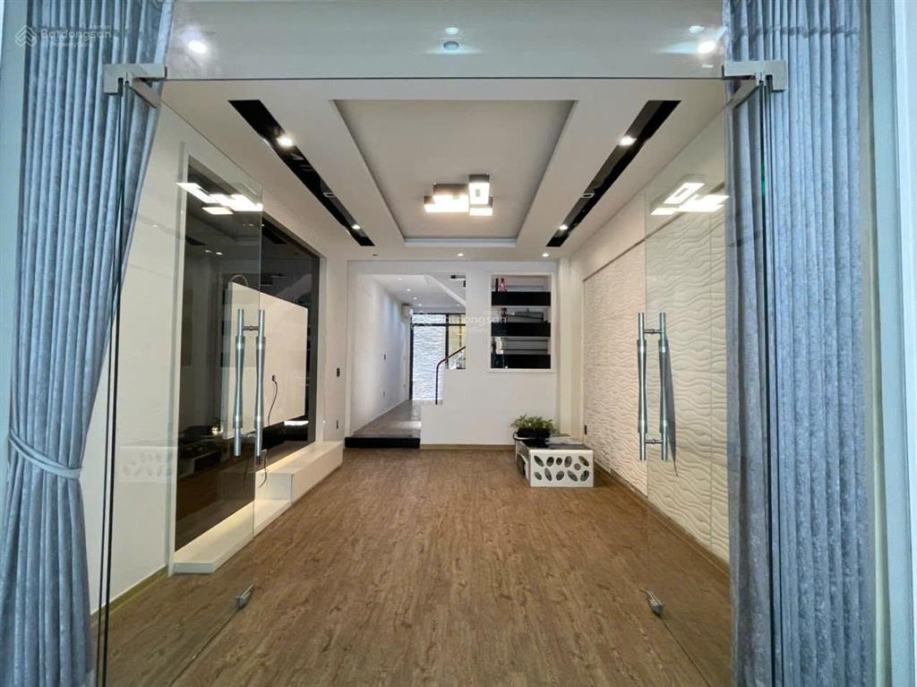 Chính chủ cần bán nhà 04 tầng mặt đường tô vũ (tuyến chính), hải an, hải phòng.